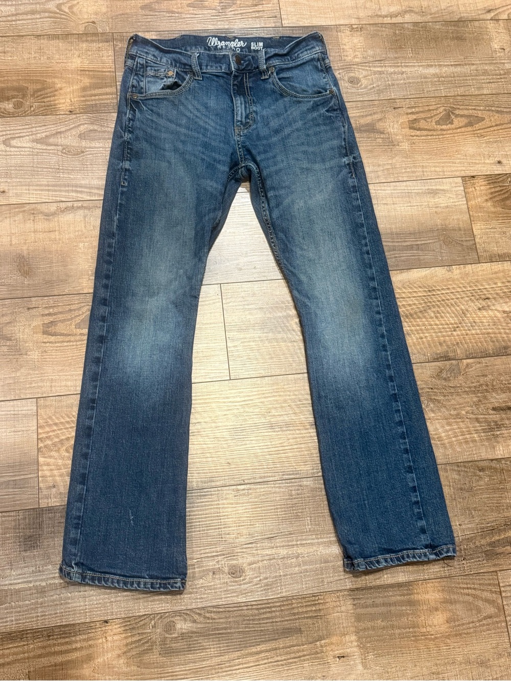 Wrangler Retro Slim Boot Jeans Mens 30x32 Medium Wash
Denim 10WLT77LY